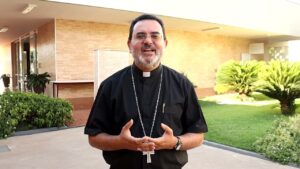 BISPO-LUZ Dom Francisco Agamenilton é Nomeado Bispo de Luziânia, Iniciando Nova Etapa de Serviço nas 35 Paróquias da Diocese