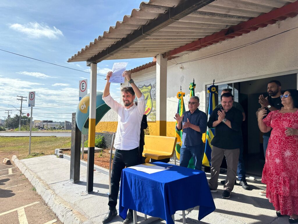 cv-capa-1024x768 Valparaíso inicia a implantação de sua primeira ciclovia com assinatura de ordem de serviço.