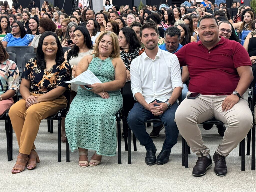 SEC.-EDUCACAO-02-1024x768-1 Na Abertura da Semana Pedagógica, Prefeito Marcus Vinicus anuncia Piso Salarial da Categoria e Plano de Carreira da Educação