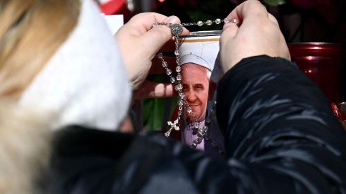 papa-foto-02 Brasil se mobiliza em oração pela saúde do Papa Francisco