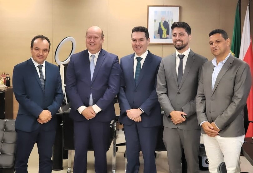 reuniao-jader-filho-pabio-e-marcus Pábio Mossoró: O Legado de Dois Mandatos e a Caminho de Novos Desafios em Goiás
