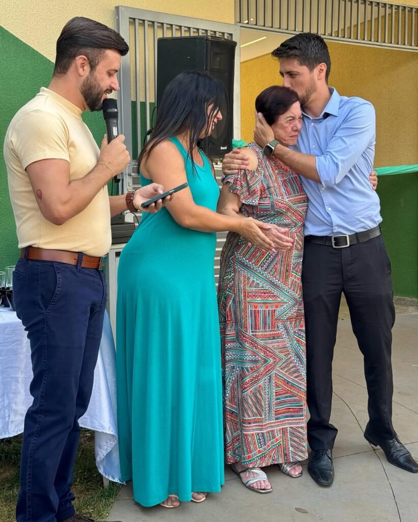 esc.-salatiel-7-820x1024 Valparaíso de Goiás inaugura a primeira escola 100% climatizada da cidade