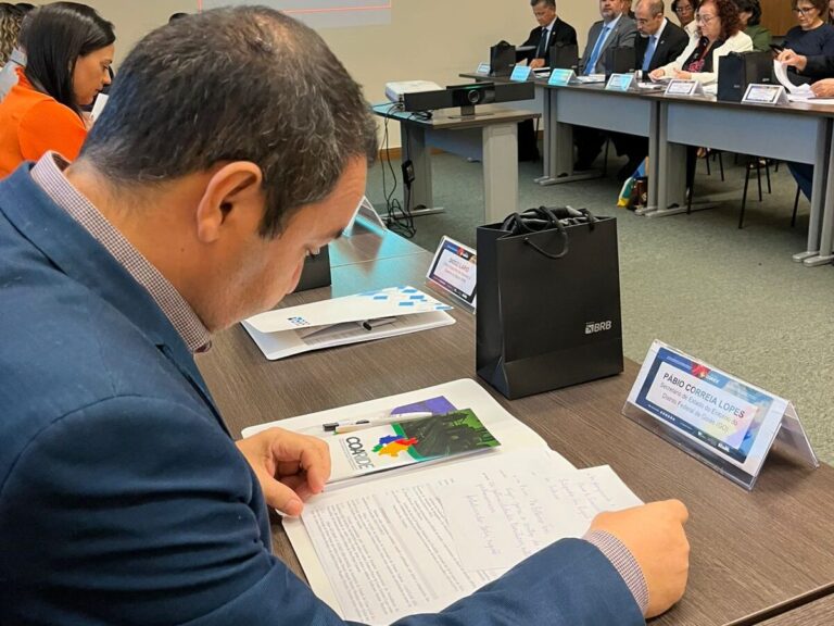 PABIO-RIDE-1 Pábio Mossoró é nomeado conselheiro do COARIDE e reforça compromisso com o desenvolvimento do Entorno do DF