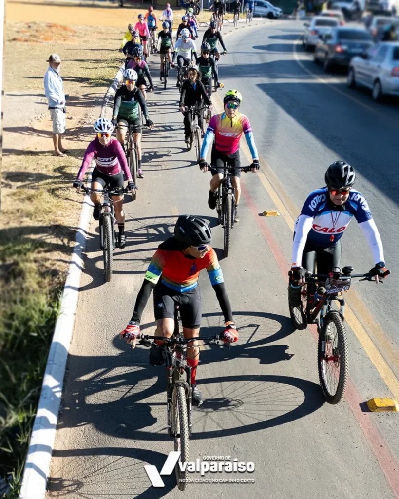 CICLO1 Ciclofaixa de 6 km em Valparaíso I aumenta segurança para ciclistas e pedestres