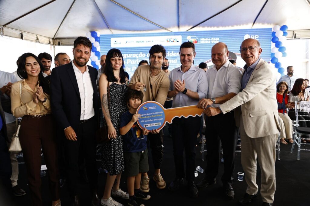 ENTREGA-DE-CASA-4 Entrega de 996 moradias marca dia histórico em Valparaíso
