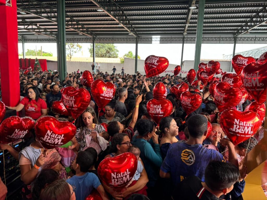 nataldo-bem-4 Natal do Bem leva alegria a milhares de crianças com a entrega de mais de 30 mil brinquedos em Valparaíso