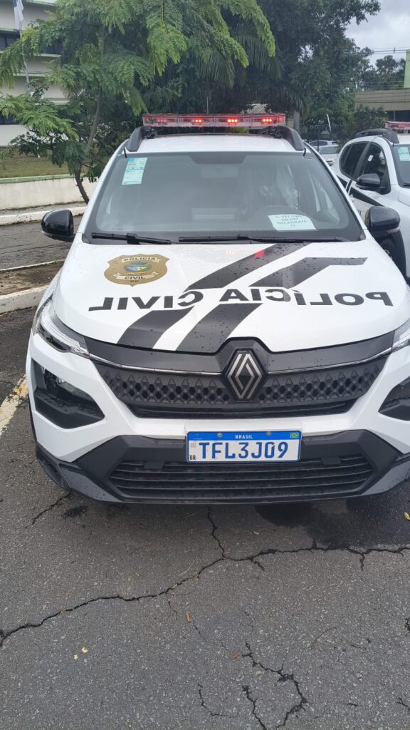 deam-val1-576x1024 Governo de Goiás entrega 30 viaturas às delegacias da mulher