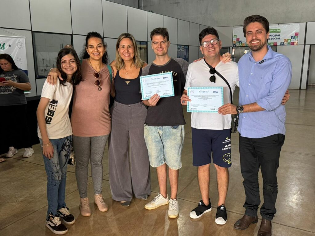 SENAIS-2 Valparaíso celebra formatura de mais de 200 alunos do SENAI e avanço na qualificação profissional