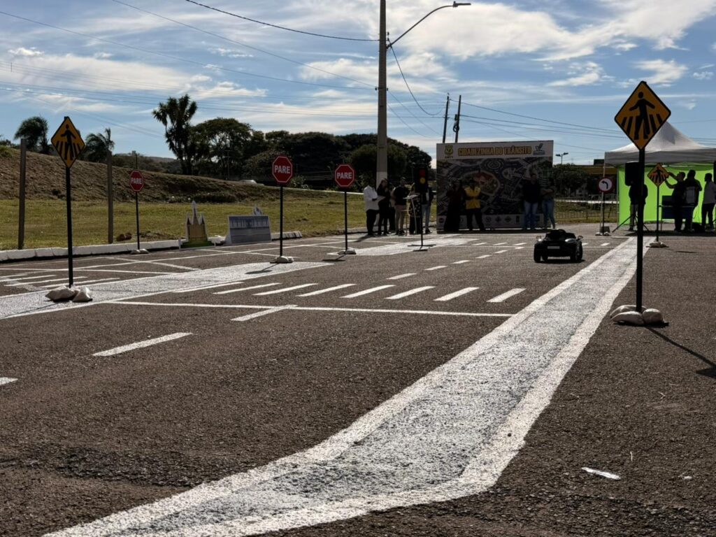 trasito-1 Projeto Cidadezinha do Trânsito ensina segurança viária de forma lúdica para crianças