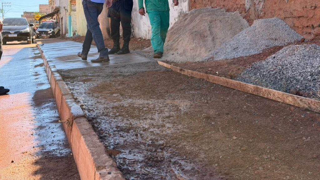 penal-trab-2 Obras chegam a diferentes bairros e mudam a história de Valparaíso de Goiás