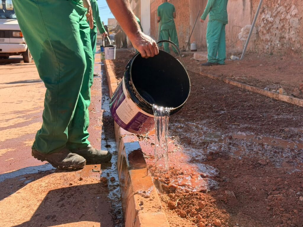 penal-trab-3 Obras chegam a diferentes bairros e mudam a história de Valparaíso de Goiás